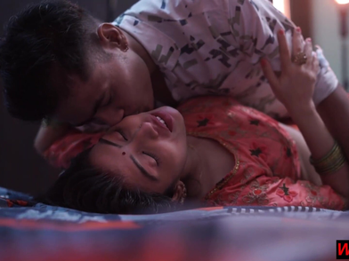 Watch This Indian Desi Girl Get Her Beautiful Desi Pussy Pounded In Hot Foreplay Action!