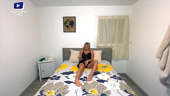 Une Belle Blonde Commande 2 Mecs Sur Ubersex Pour Se Faire D&eacute_monter !