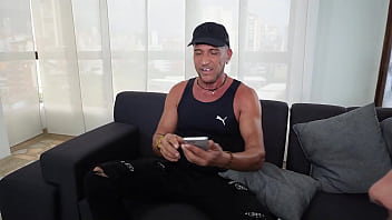 Colombian Big Ass Gets Fucked By Two Cocks At The Same Time – LIZI LOVE
