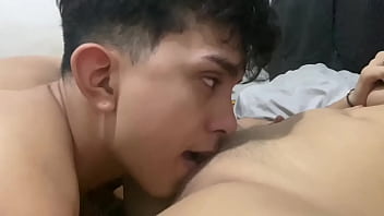 Me Follo A Mi Linda Hermanastra De Tetas Naturales Con Mi Gran Polla Dentro De Su Rico Co&ntilde_o Virgen – Porno En Espanol